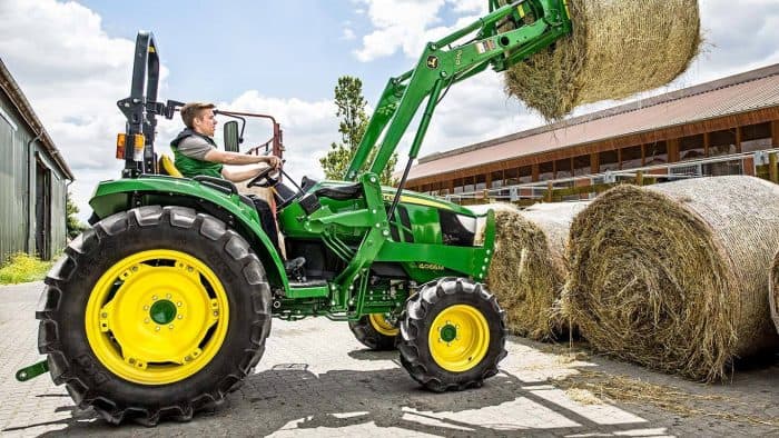 tracteur sans cabine avec chargeur