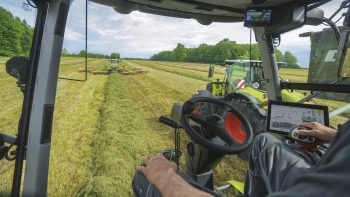 Qui peut conduire mon matériel agricole ?