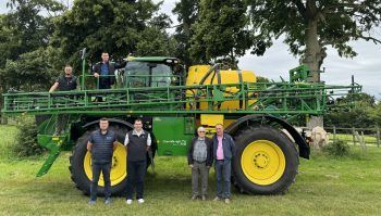 Pulvérisateur John Deere: et de 1000!