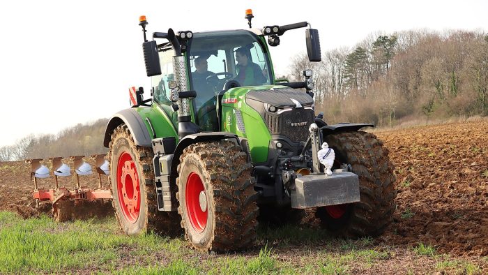 Essai Fendt 728 Vario Gen7 : le tracteur de 300 ch de référence ?