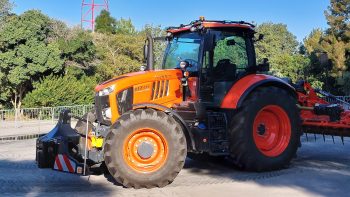 Kubota développe un tracteur M7 autonome