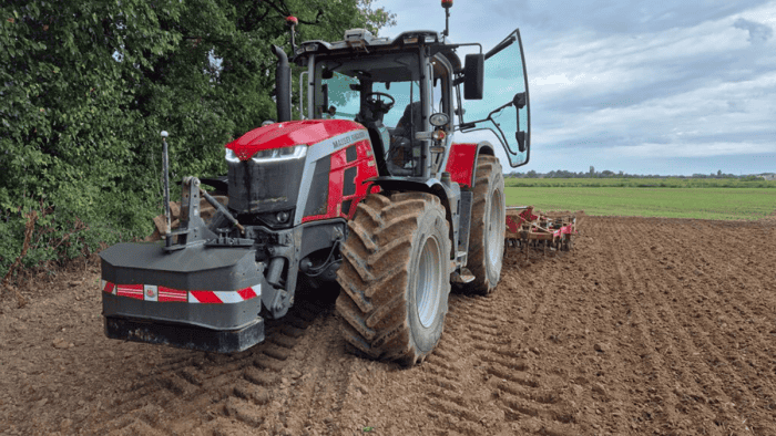 Le tracteur type de la cuma du Terme