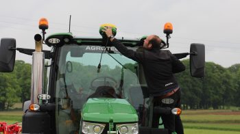 Autoguidage : 50% des tracteurs équipés